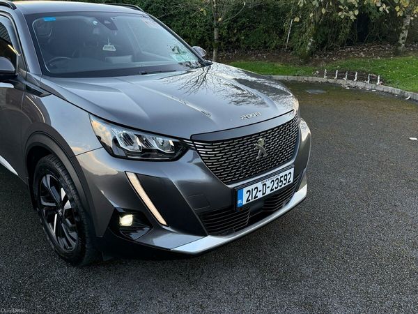 Peugeot 2008 MPV, Diesel, 2021, Grey