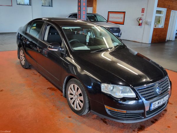Volkswagen Passat Saloon, Diesel, 2010, Black