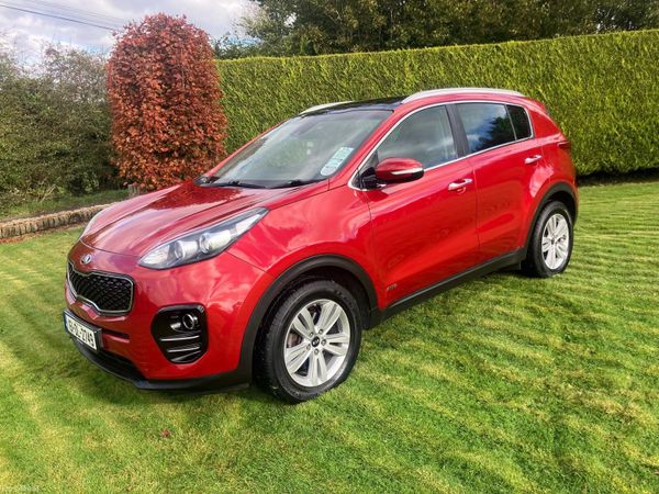 Kia Sportage SUV, Diesel, 2016, Red