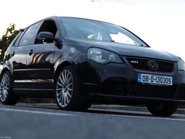 Volkswagen Polo Hatchback, Petrol, 2008, Black