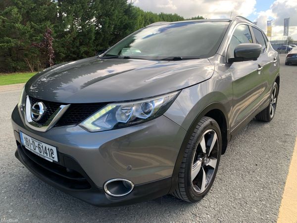 Nissan Qashqai Hatchback, Diesel, 2016, Grey