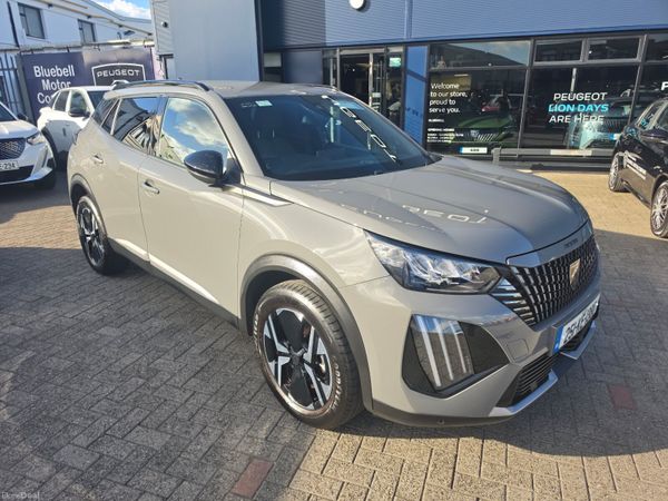 Peugeot 2008 MPV, Petrol, 2025, Grey