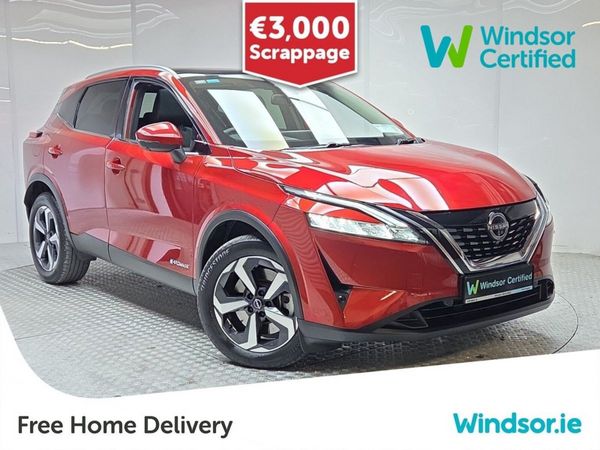 Nissan Qashqai MPV, Petrol, 2023, Red