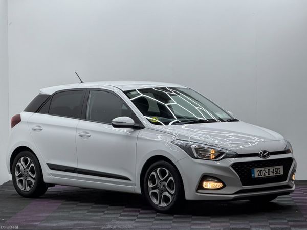 Hyundai i20 Hatchback, Petrol, 2020, White