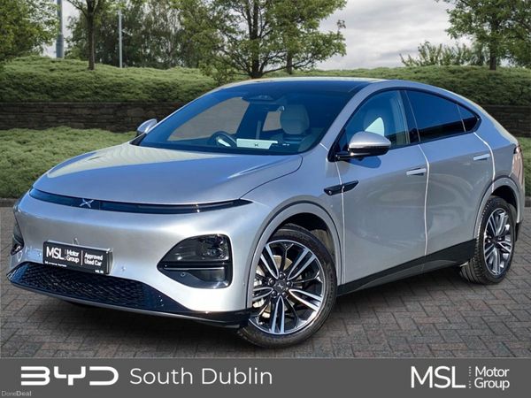 XPeng G6 Hatchback, Electric, 2025, Grey
