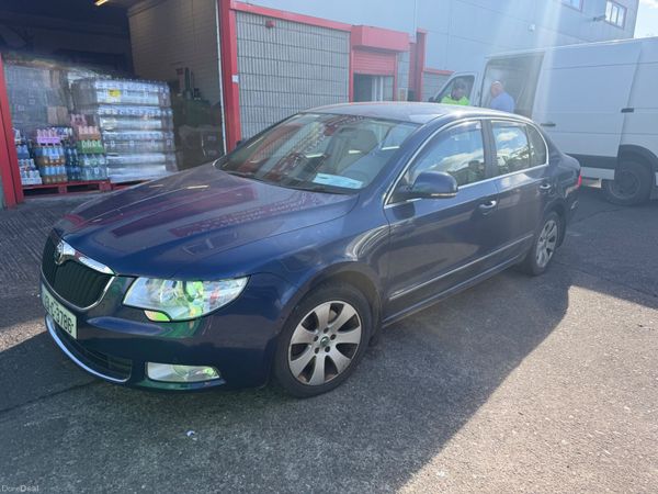 Skoda Superb Saloon, Diesel, 2013, Blue