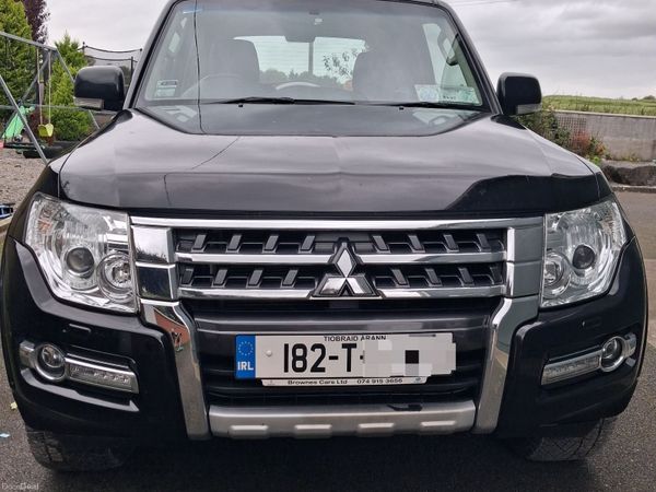 Mitsubishi Pajero SUV, Diesel, 2018, Black
