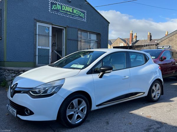 Renault Clio Hatchback, Petrol, 2013, White
