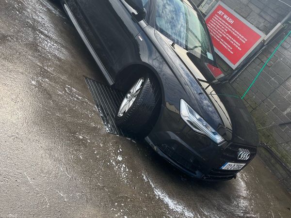 Audi A6 Saloon, Diesel, 2017, Black