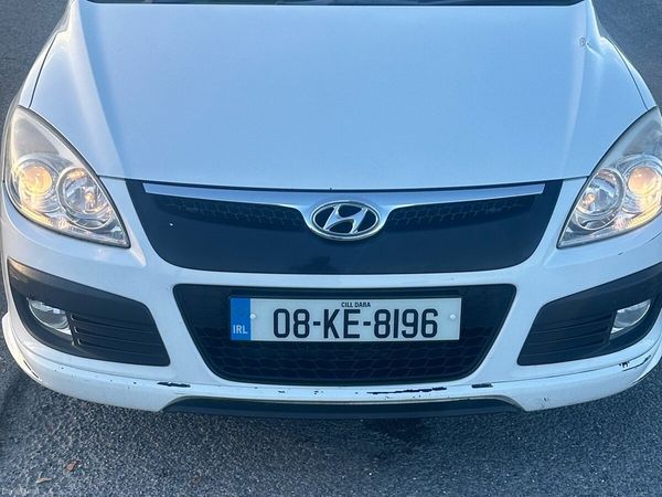 Hyundai i30 Hatchback, Petrol, 2008, White