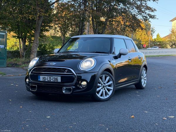 Mini Cooper Hatchback, Petrol, 2015, Black