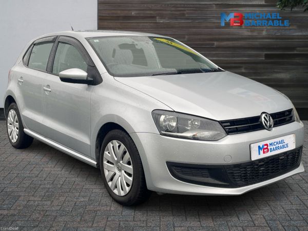 Volkswagen Polo Hatchback, Petrol, 2013, Silver