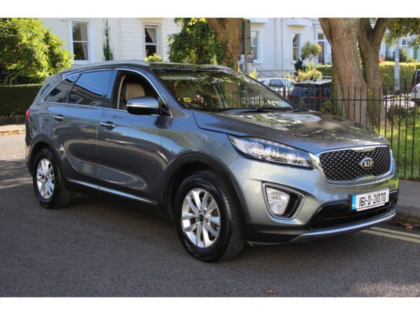 Kia Sorento Estate, Diesel, 2016, Grey