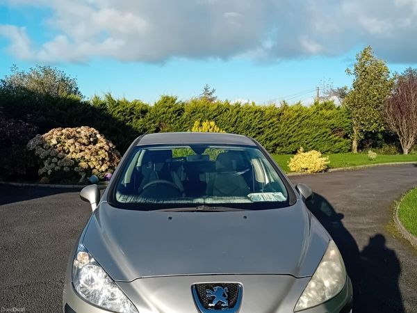 Peugeot 308 Hatchback, Diesel, 2008, Silver