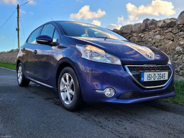 Peugeot 208 Hatchback, Petrol, 2015, Blue