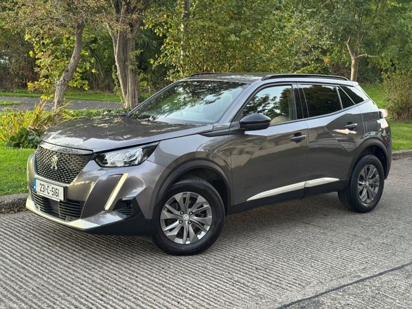 Peugeot 2008 MPV, Petrol, 2023, Grey