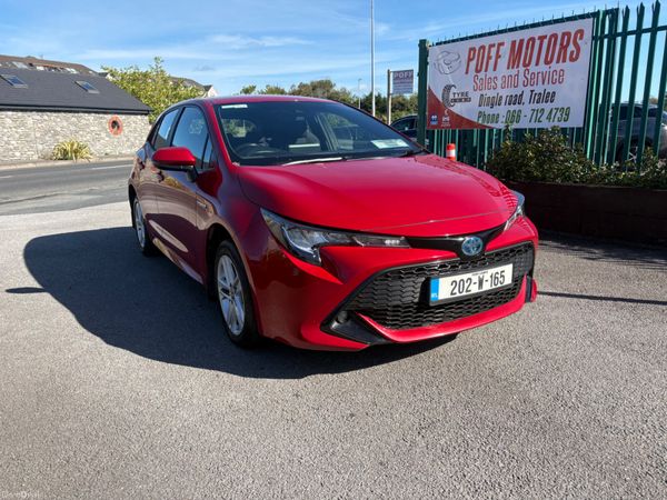 Toyota Corolla Hatchback, Petrol Hybrid, 2020, Red