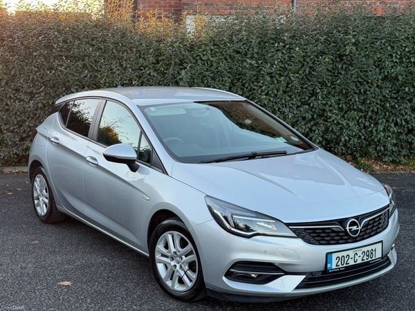 Opel Astra Hatchback, Petrol, 2020, Silver