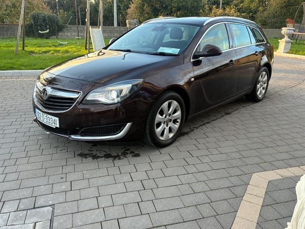 Vauxhall Insignia Estate, Diesel, 2016, Brown