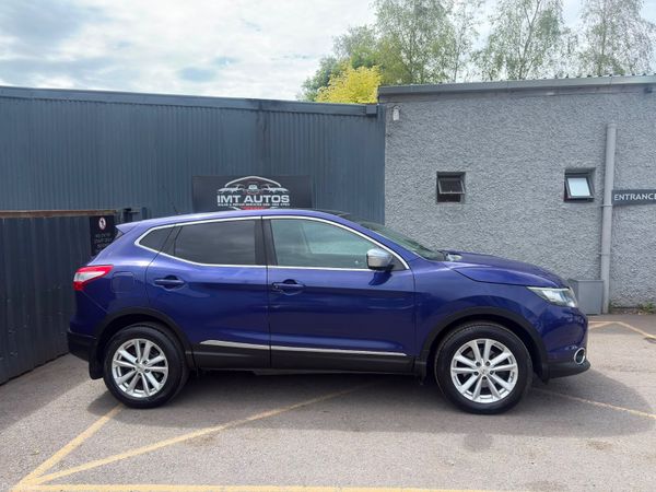 Nissan Qashqai Hatchback, Petrol, 2014, Blue