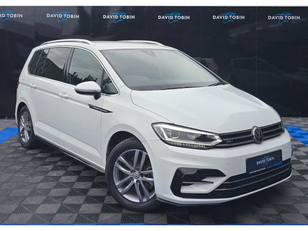 Volkswagen Touran MPV, Petrol, 2017, White