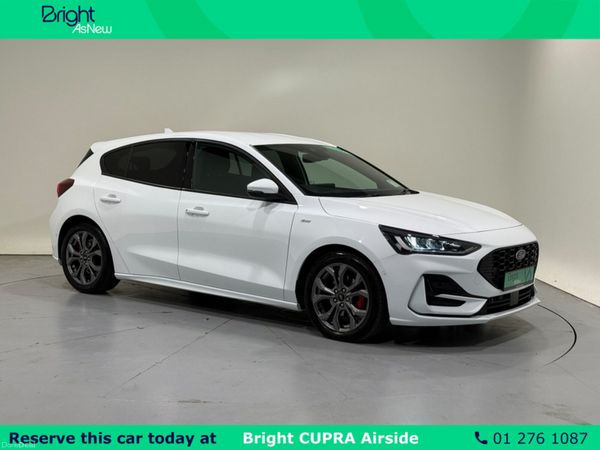 Ford Focus Hatchback, Petrol, 2024, White