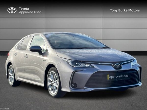 Toyota Corolla Saloon, Petrol Hybrid, 2021, Grey