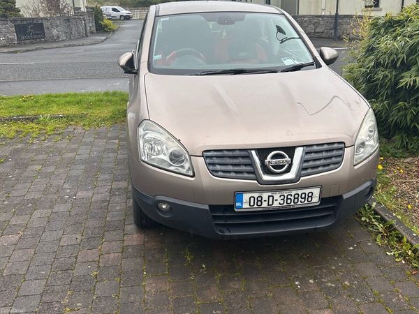Nissan Qashqai Hatchback, Petrol, 2008, Brown