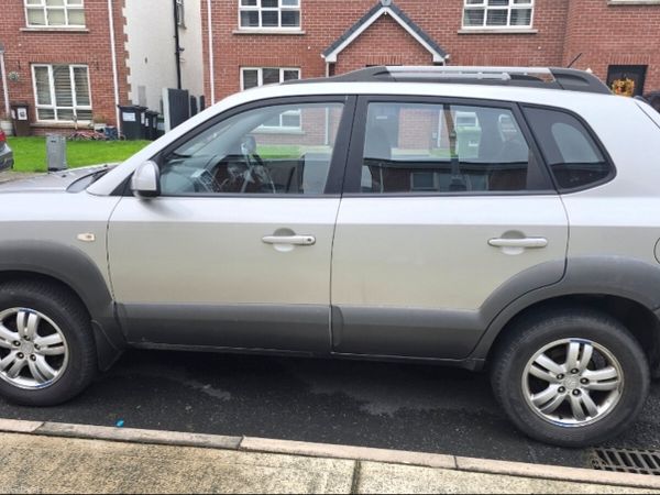 Hyundai Tucson SUV, Diesel, 2008, Silver