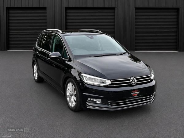 Volkswagen Touran , Petrol, 2016, Black