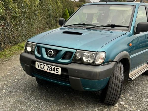 Nissan Terrano SUV, Diesel, 2004, Blue