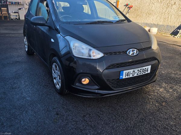 Hyundai i10 Hatchback, Petrol, 2014, Black