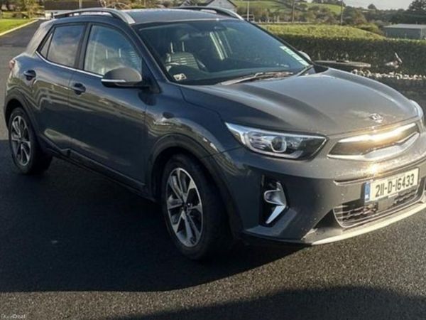 Kia Stonic Estate/Jeep, Petrol, 2021, Grey