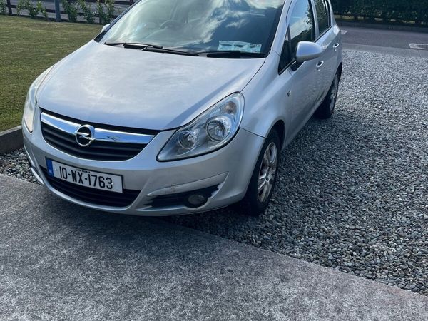 Opel Corsa Hatchback, Diesel, 2010, Silver