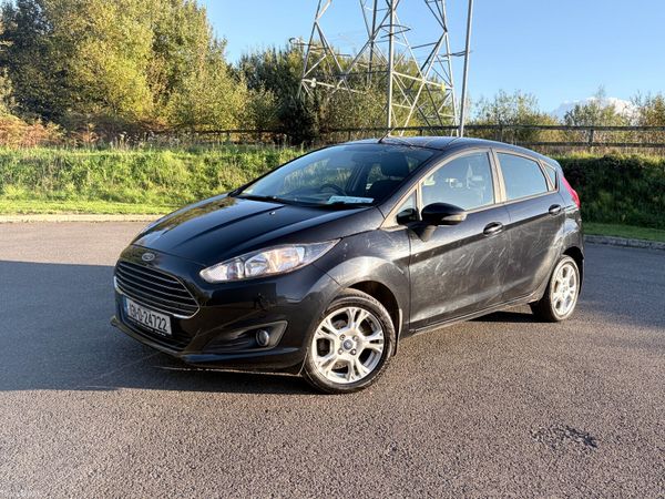 Ford Fiesta Hatchback, Petrol, 2013, Black