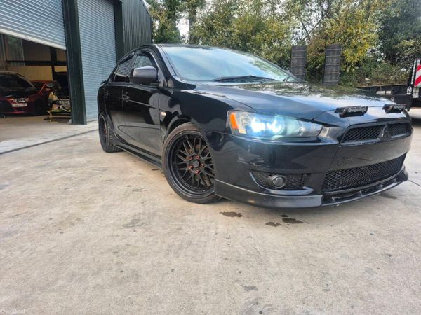 Mitsubishi Lancer Saloon, Petrol, 2008, Red