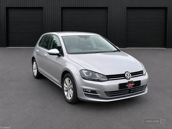 Volkswagen Golf , Petrol, 2014, Grey