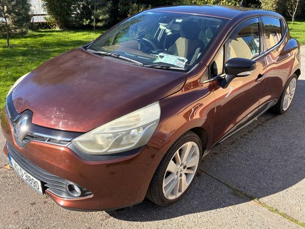 Renault Clio Hatchback, Petrol, 2014, Brown