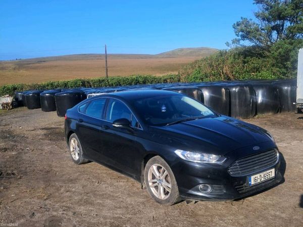 Ford Mondeo Hatchback, Diesel, 2016, Black
