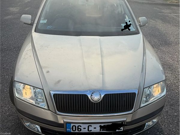 Skoda Octavia Estate/Jeep, Petrol, 2006, Beige