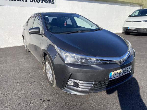 Toyota Corolla Saloon, Diesel, 2017, Grey