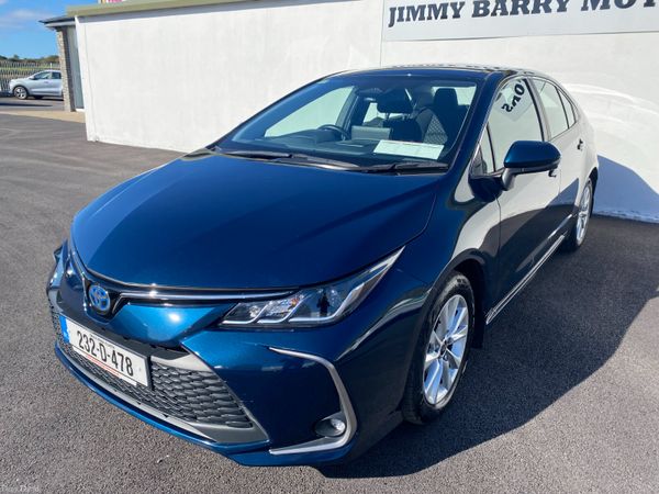 Toyota Corolla Saloon, Petrol Hybrid, 2023, Blue