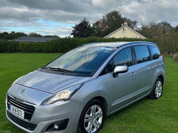 Peugeot 5008 MPV, Diesel, 2014, Grey