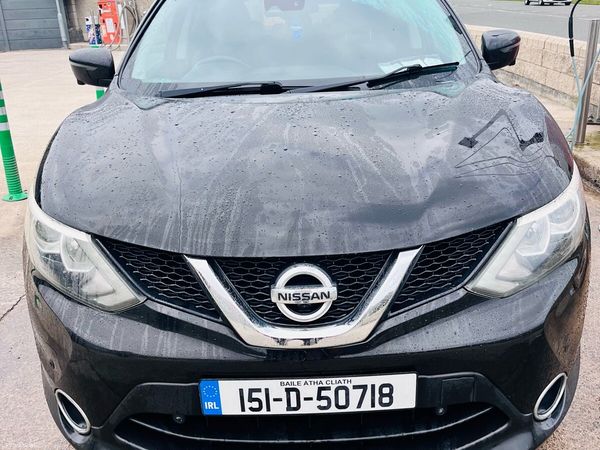 Nissan Qashqai Hatchback, Diesel, 2015, Black