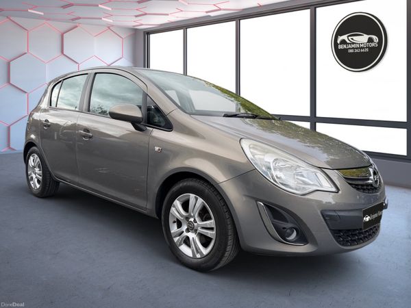 Opel Corsa Hatchback, Petrol, 2012, Brown