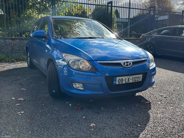 Hyundai i30 Hatchback, Diesel, 2009, Blue