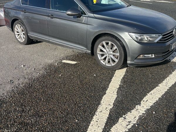 Volkswagen Passat Saloon, Diesel, 2015, Grey