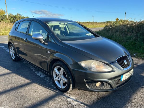 SEAT Leon Hatchback, Diesel, 2011, Grey