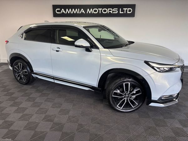 Honda Vezel SUV, Petrol Hybrid, 2022, White