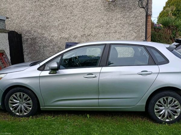 Citroen C4 Hatchback, Diesel, 2011, Silver